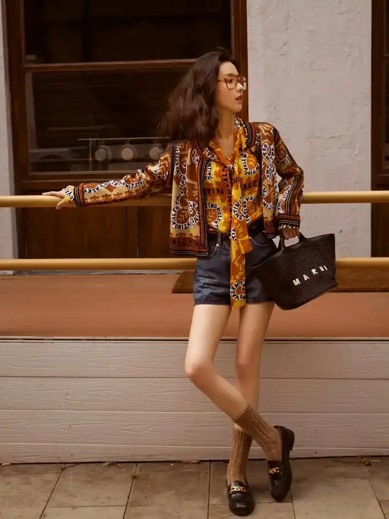 陈都灵|gentlewoman.#陈都灵 in #calze - 抖音