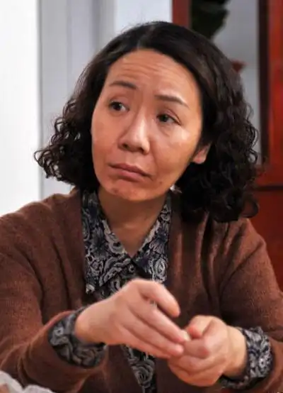 她是许晴同学,被称为"最丑女演员",今嫁德国富豪身价上亿!_腾讯新闻