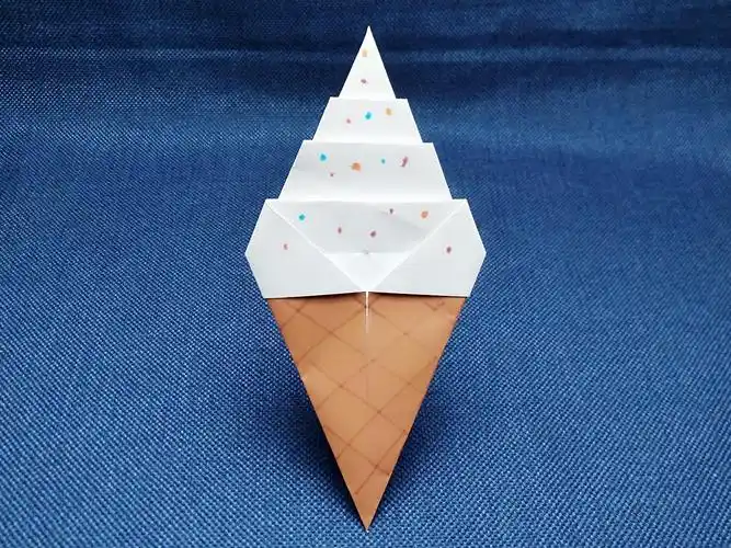 做冰激凌折纸送给小伙伴吧