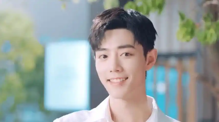 肖战微笑治愈大片之微笑特辑公开 今日份元气少年请注意查收