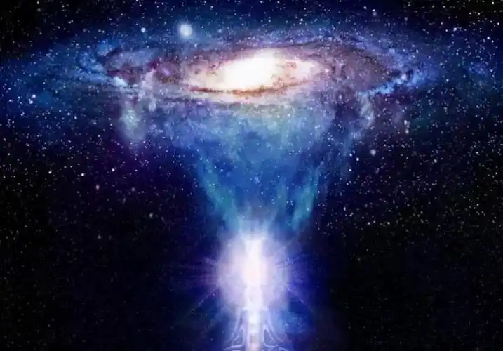 人吸收的能量分为三种:1:初级的能量,从食物中获取2:高级的能量,从