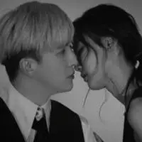 黑白男女暧昧图片头像_微信头像图片大全