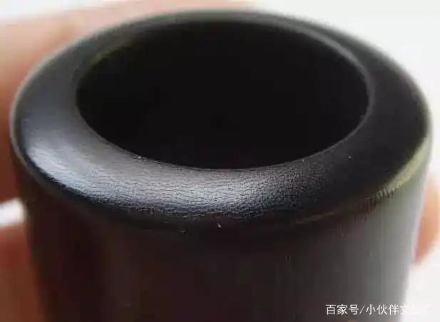 仿犀牛角的蹄子料