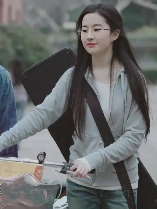 刘亦菲的素颜状态