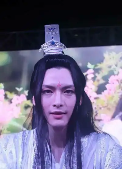 coser小小白 白子画