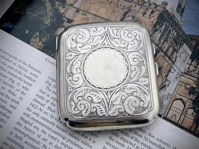 英国走狮标纯银短支烟盒