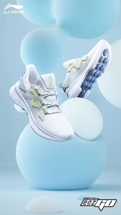 软绵绵!15张鞋子的脚感展示海报