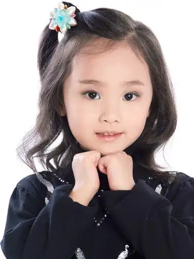 小朋友美丽扎头发的图片 小朋友女生头发的扎发_发型师姐