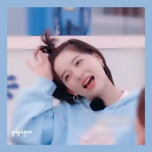 李斯丹妮超话lsdn#李斯丹妮0426生日快乐#单张头像给您们搁这儿咯哈别