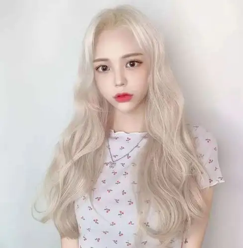 2021年最火的潮发色,造型雷人又辣眼睛,颜色就连发型师都认不全_腾讯