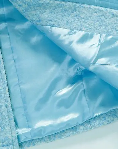 女童冰蓝色圈圈毛绒简约长袖大衣