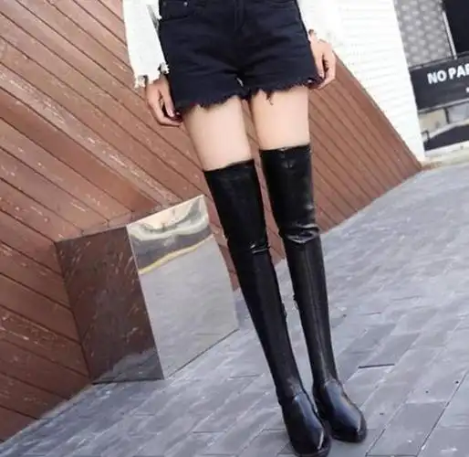 腿瘦利器造起来,大长腿的秘密藏在长筒靴里