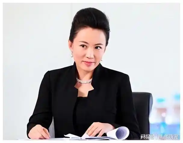 演员马丽国家一级演员被丈夫宠爱32年戏红人不红也幸福