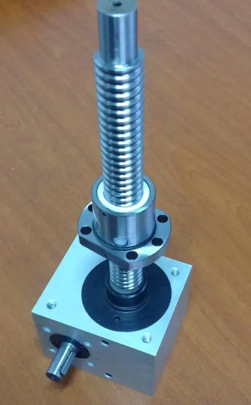 滚珠丝杠螺旋升降机的保养和寿命