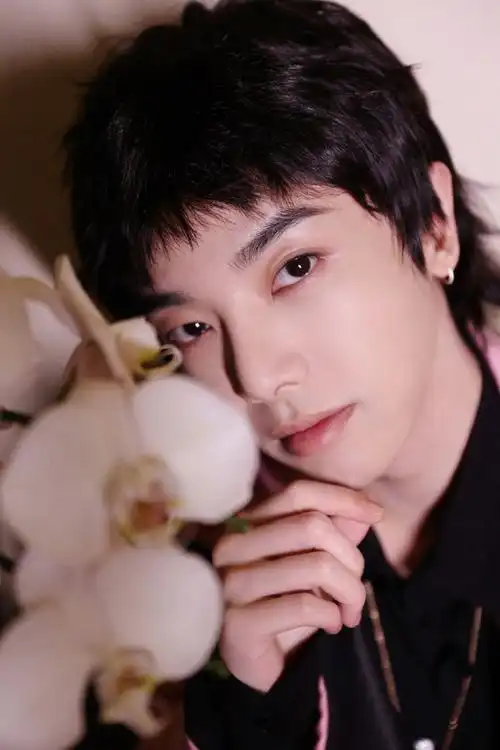 世界第一美貌##华晨宇美貌大赏##华晨宇全新唱作专辑希忘hope