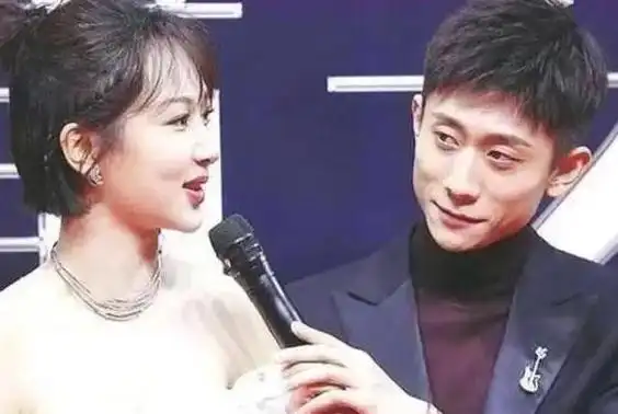 还有人传言二人早已经领证了,那么2022张一山杨紫正式宣布领证是真的