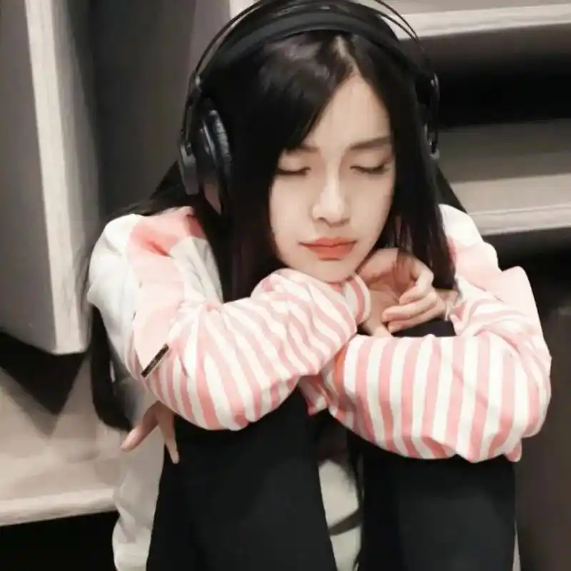 来丰富一下 angelababy363436373039头像 - 抖音