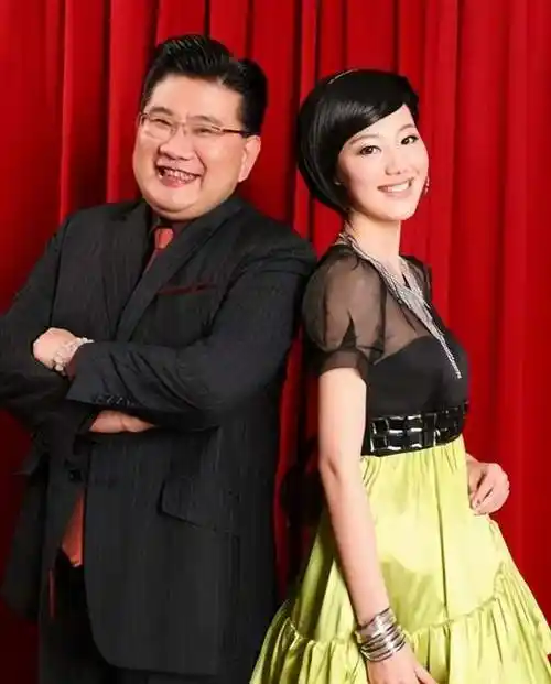 央视主持王冠:曾被裁退今又回到央视舞台,背后都经历了什么?