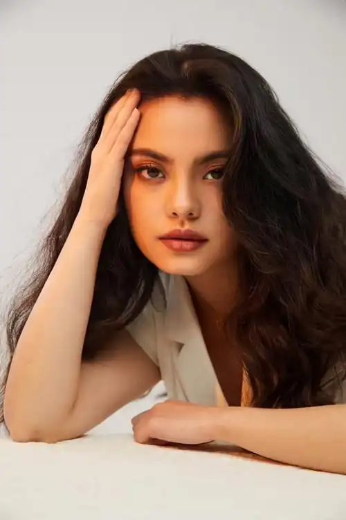 混血模特:rosemary ,超高质量的青春美少女!_条件_台步_表现力