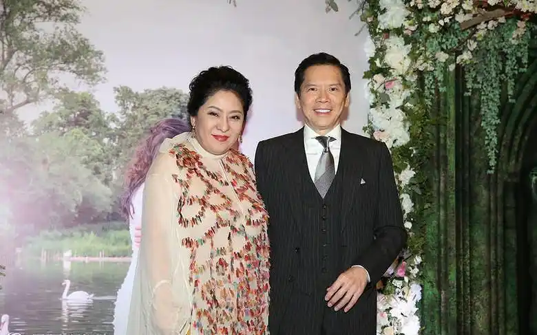 毛玉萍儿子娶富商千金 刘嘉玲关之琳同场零交流