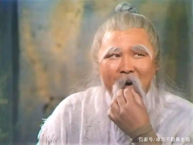 黄药师不为黄蓉报一掌之仇,难道是打不过裘千仞?周伯通证明不是