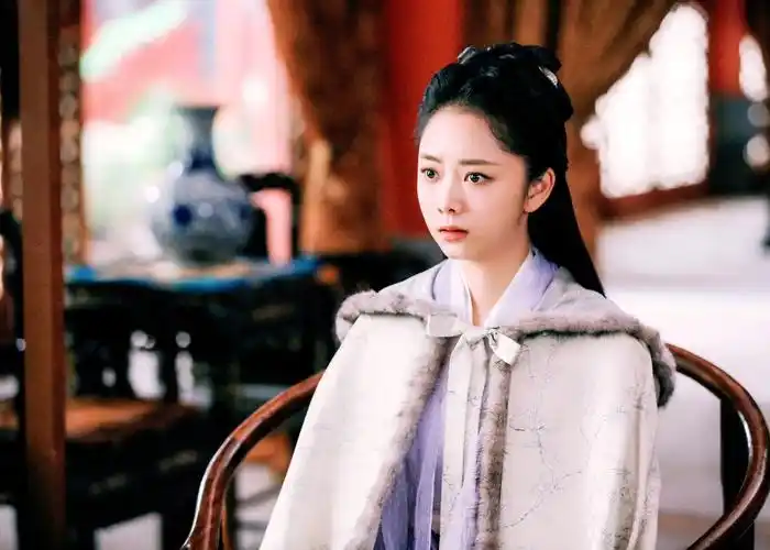 锦衣之下袁今夏谭松韵 cr什么玩意ya