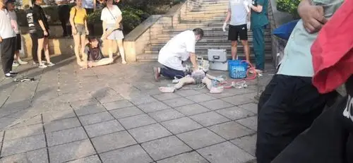 新余一男孩在北湖公园溺水身亡