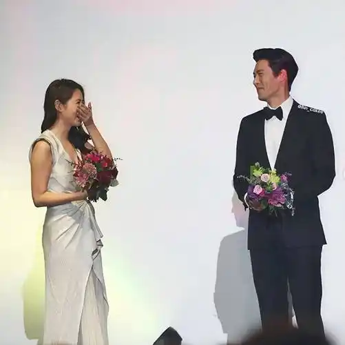 孙艺珍公布二胎计划:说宝宝很像自己,孩子充实着现在的生活_眼睛_玄彬