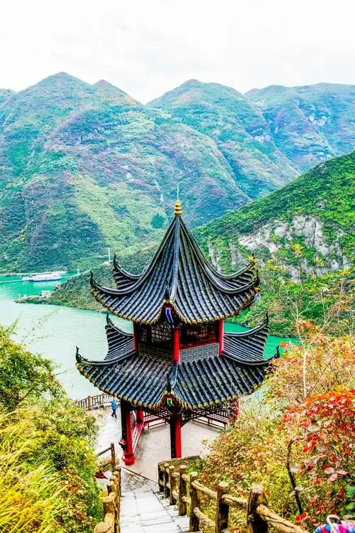 原创实拍三峡最美的一个峡,沿途的风景变幻莫测,此生一定要去看看!