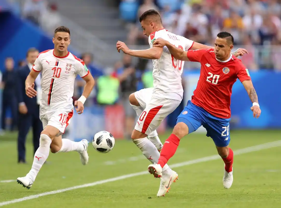 足球——e组:哥斯达黎加队对阵塞尔维亚队(14)