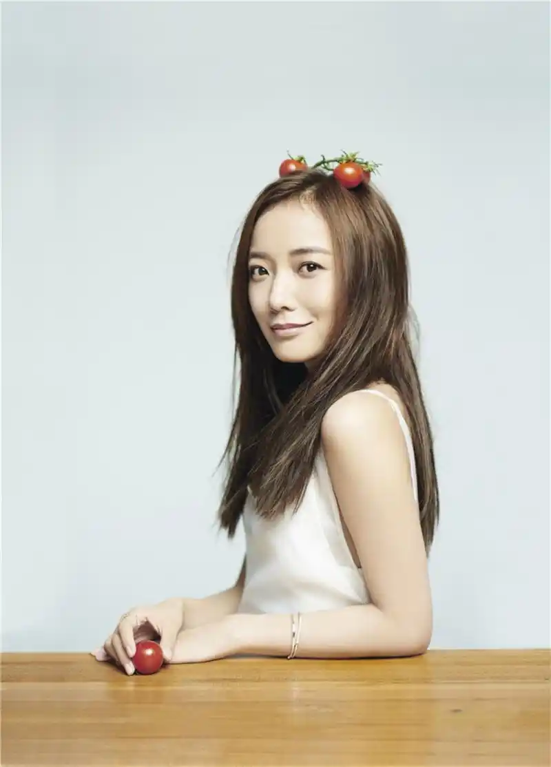 王珞丹不论长发还是短发都女神范儿十足?