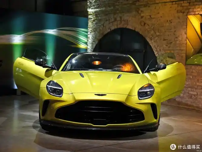 阿斯顿马丁全新vantage震撼登场:经典与科技交相辉映_跑车_什么值得买
