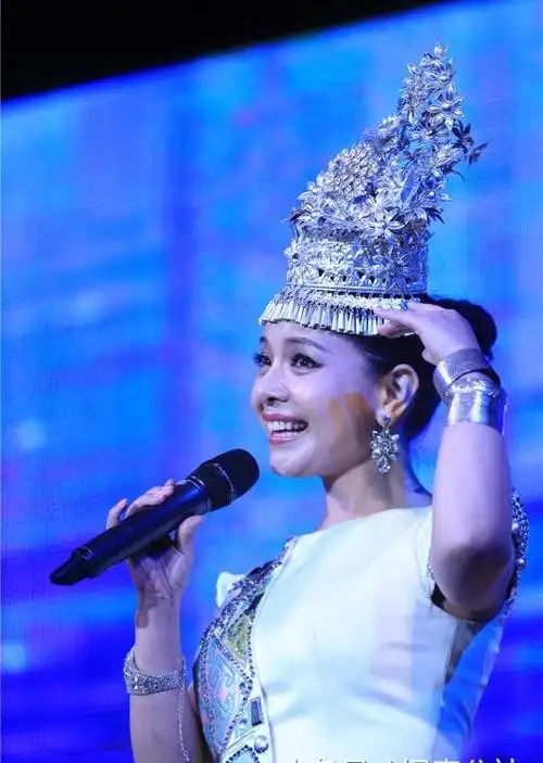 陈涓清江俏姑娘