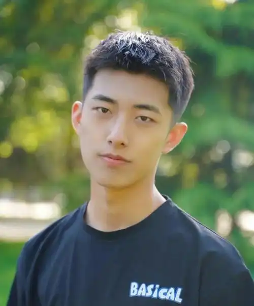 男生"短发"怎么剪才好看?试试这3款发型,干净利落很帅气!