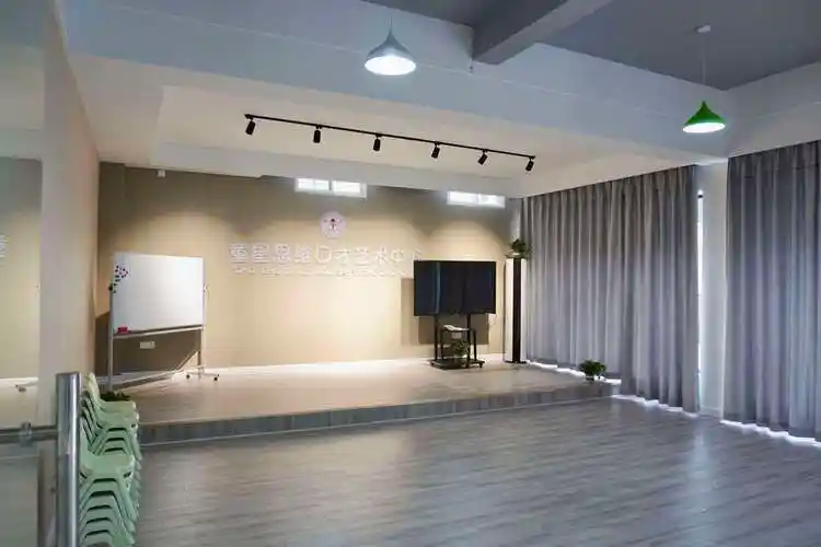 22日上午9:00童星思维口才艺术中心隆重开业庆典邀请您一同狂欢进店有