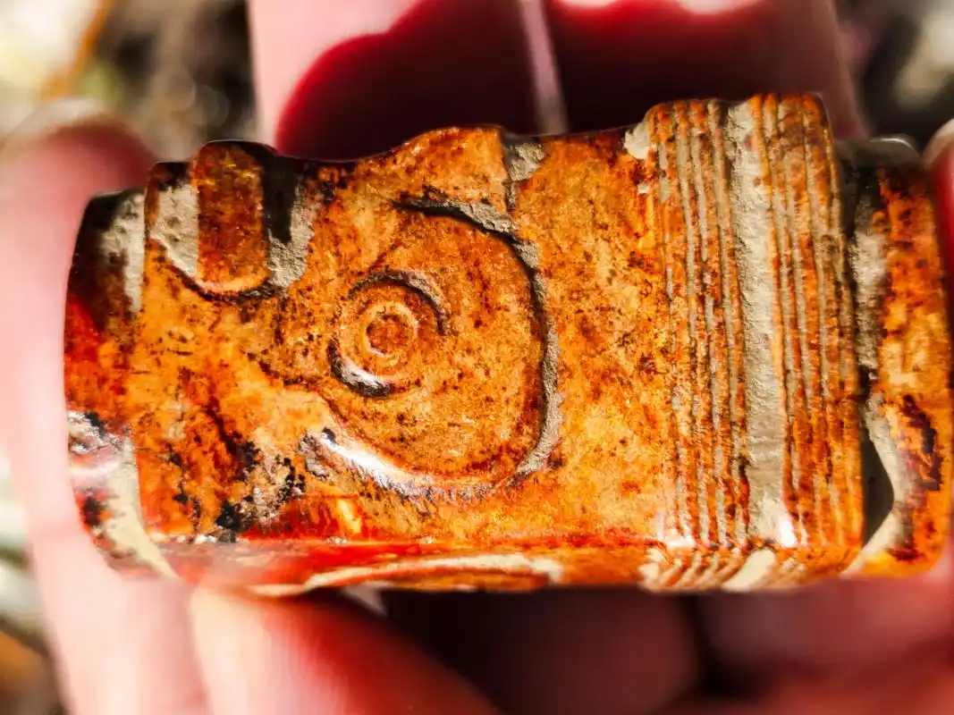 良渚玉器,良渚文化地方玉