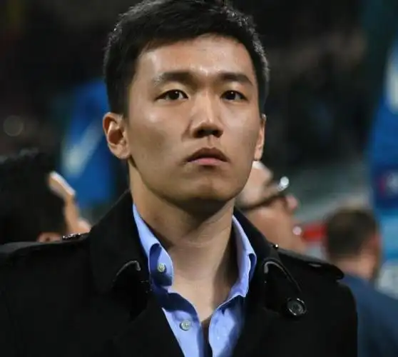 张康阳飞美国过中秋!经营亏损,每月还贷1亿,计划出售国米还债