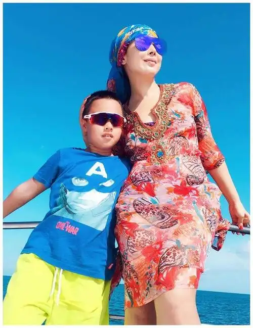 吴迪总是感冒咳嗽,一年往返医院十多次,为了让儿子不这么遭罪,孙悦跟