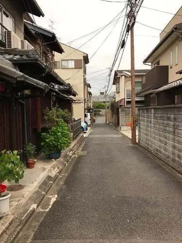 日本京都,没有高楼大厦看起来和农村一样,却是日本人的精神故乡