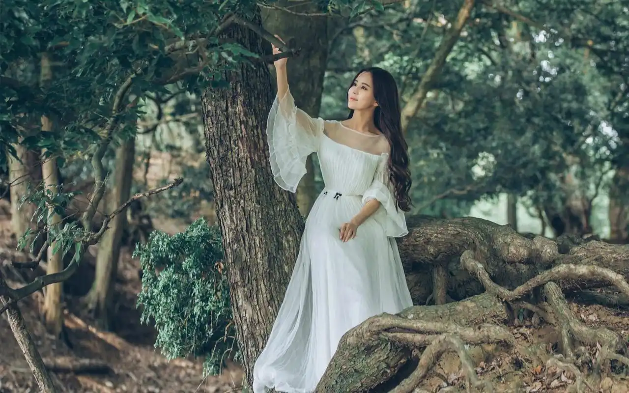 森系美女小清新桌面壁纸