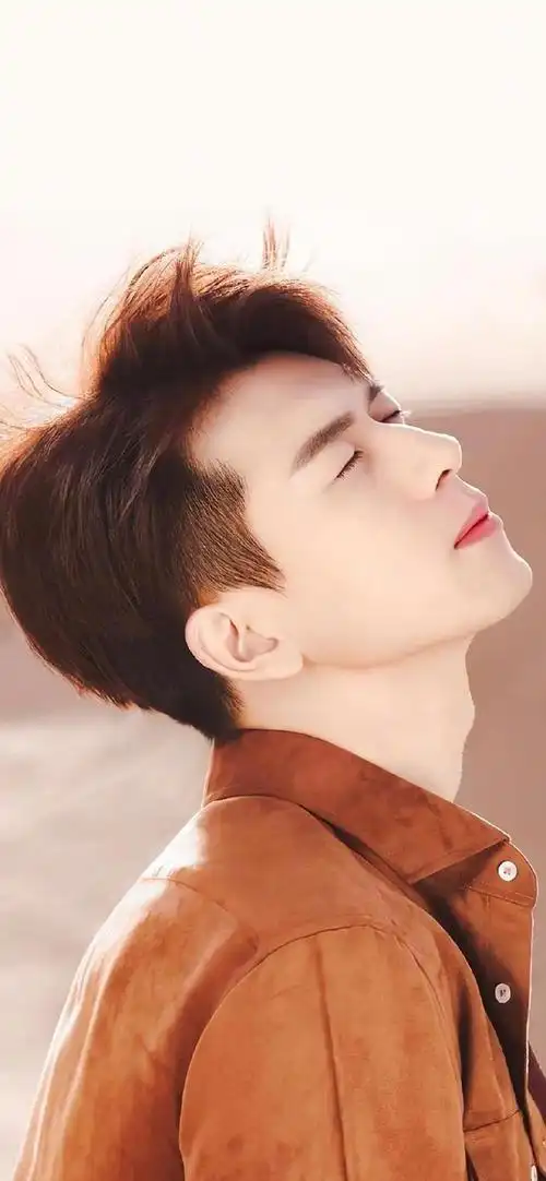 李现真是太帅了,每一张都好帅,无可挑剔的现男友!