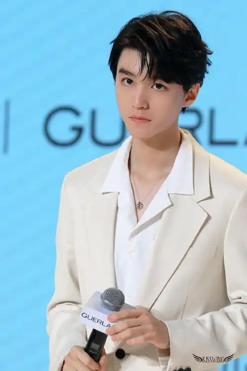 从开始到未来,只为王俊凯