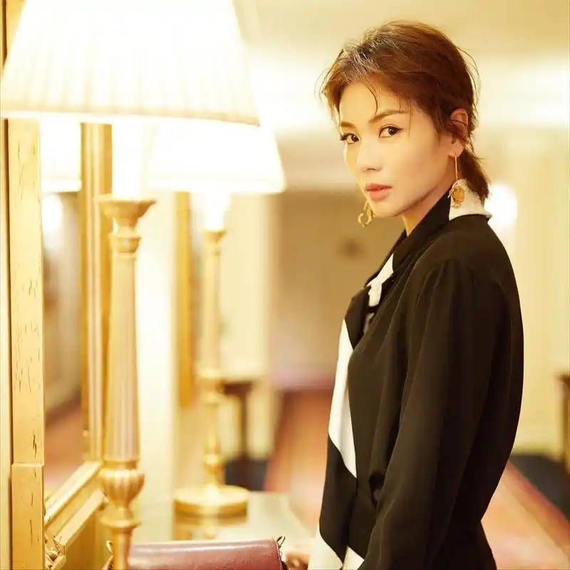 刘涛黑历史被爆出,某女星公开指责:她技术很好,为上位没有底线