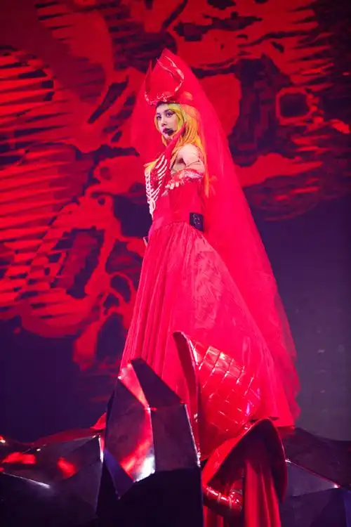 蔡依林超话金发红衣,炙热燃烧78156997这一刻,允许大声尖叫