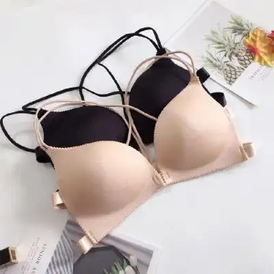 *实拍 新款无痕无钢圈一片式聚拢抹胸裹胸内衣文胸胸罩 实价