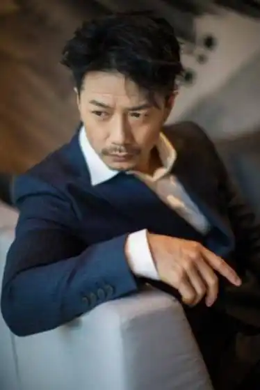 原创段奕宏的清醒撕开了多少男明星的遮羞布