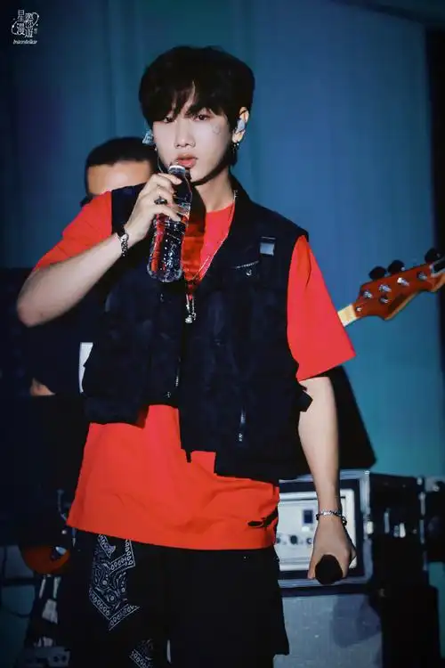 汪苏泷2023世纪派对巡回演唱会