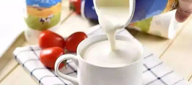 真的涨姿势了酸奶一直喝不干净原来是没发现这个机关