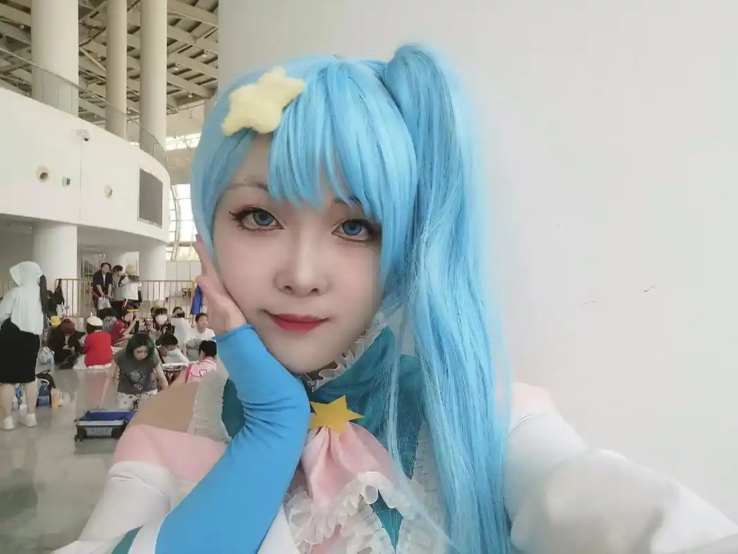cos #福州漫展 #双子星公主贝贝雅雅 #巴啦啦小魔仙奇 - 抖音