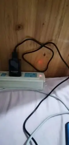 飞科剃须刀充电器